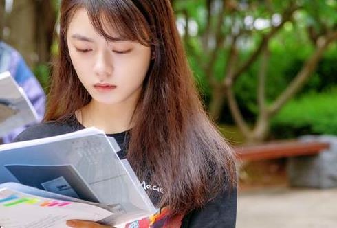 赵今麦娱乐圈吃瓜,揭秘明星幕后故事  第2张